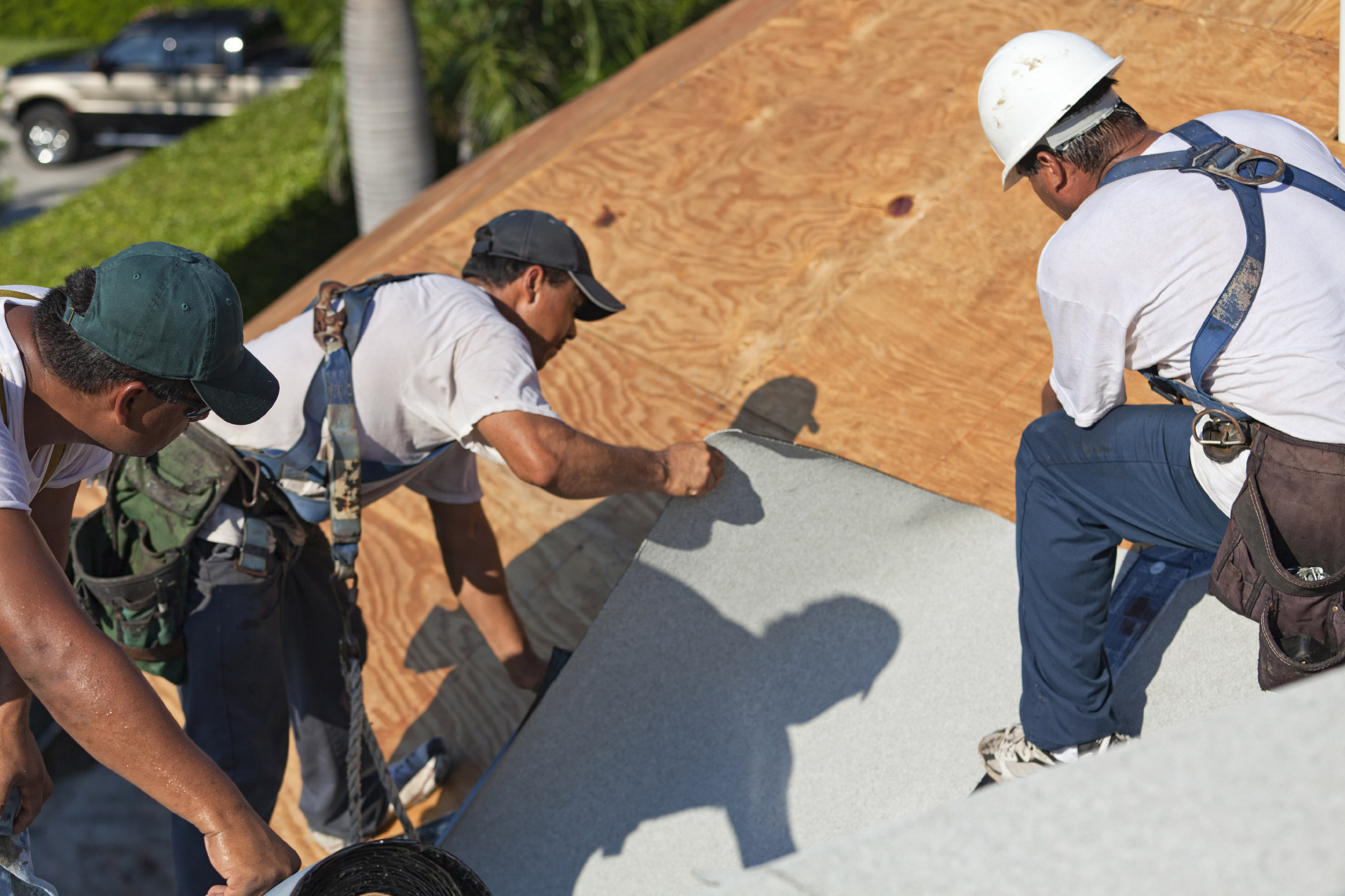 Reviewing OSHA Roof Safety Rules